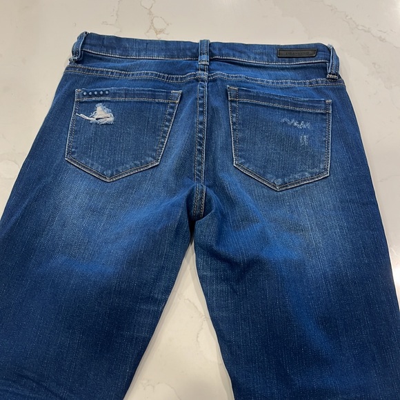 Jeans - Picture 10 of 13